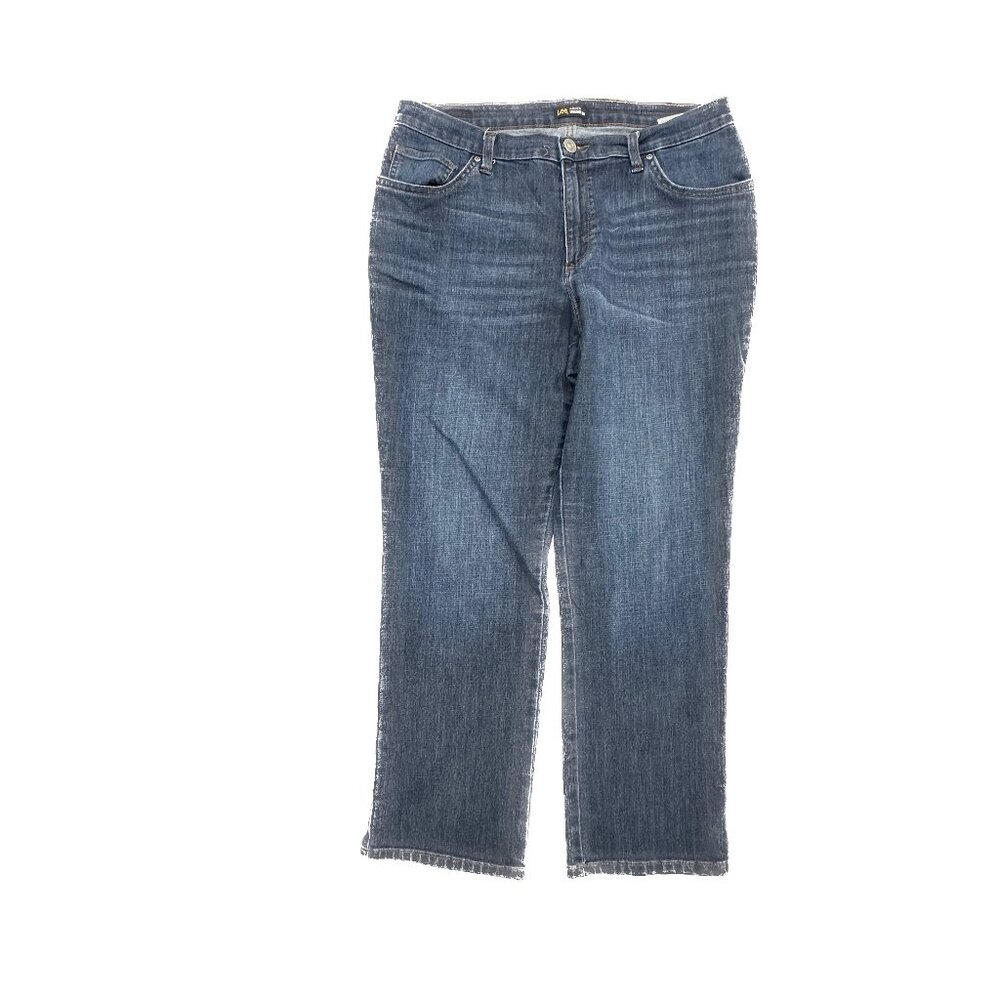 Lee Relaxed‎ Fit Straight Leg Women's size 14P Dark Wash Blue Denim Jeans